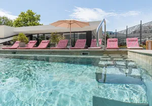 Piscine exterieure 