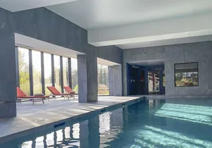 Piscine interieure