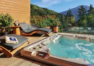 Bain a remous exterieur