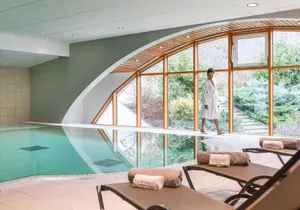 Piscine interieure