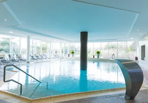 Bassin de relaxation chauffe