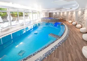 Piscine interieur