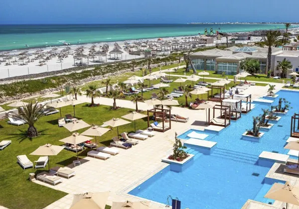 Blue Palm Beach Palace - Adults only