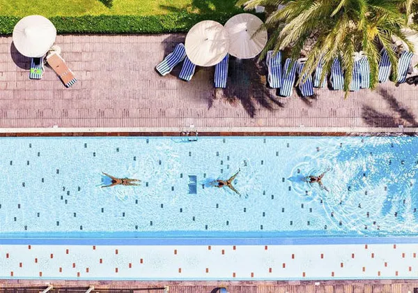 Club Palm Azur