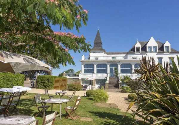 Hôtel Restaurant Spa le Tumulus