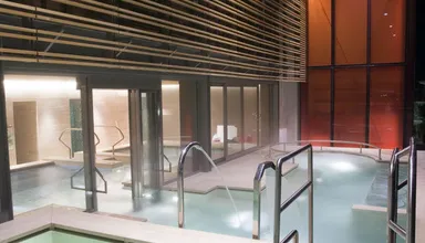 Piscine interieure