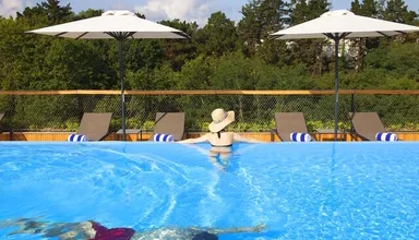 Piscine sur le toit