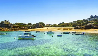 Crique cote de granit rose