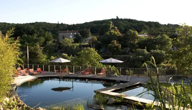 Piscine naturelle exterieure