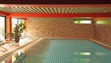 Piscine interieure