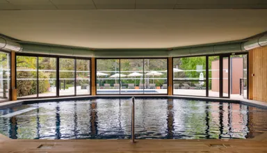 Piscine interieure