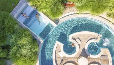 Parcours hydromassages chauffe toute l annee