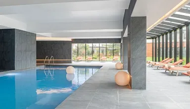 Piscine interieur 