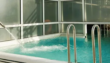 Piscine interieure 