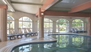 Piscine interieure 