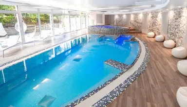 Piscine interieur
