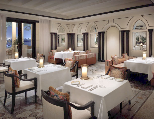 Palazzo Versace Dubai - Restaurant enigma