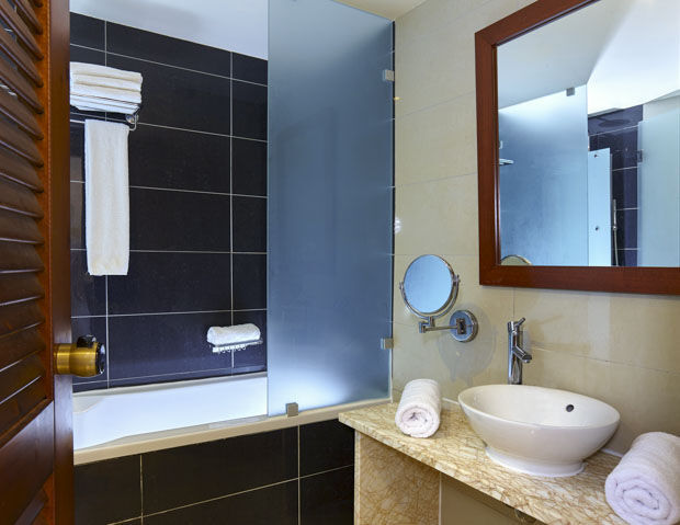 Vasia Resort - Salle de bain chambre superieure