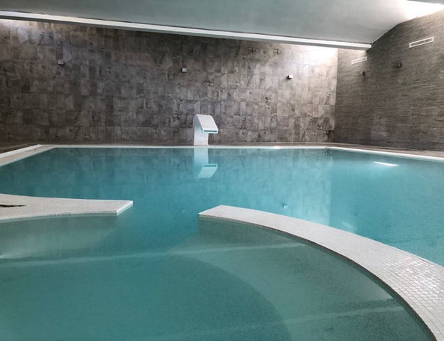 Vichy Thermalia Spa Hôtel  - Thermes piscine femmes