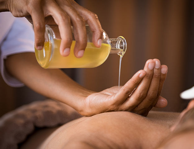 Hôtel Royal Karthago Djerba - Thalasso massage aux huiles