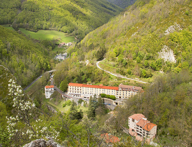 Le Grand Hôtel Thermal & Spa - Hotel