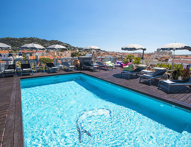 Best Western Cannes Riviera & Spa - Piscine sur le toit terrasse
