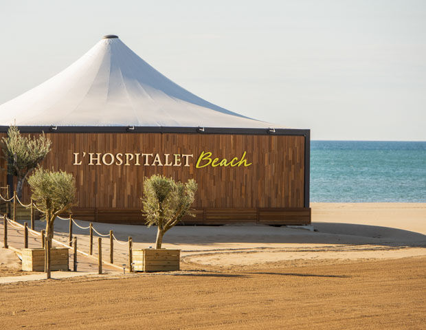 Château de l'Hospitalet - L hospitalet beach