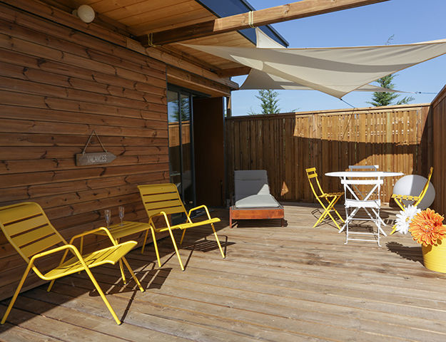 Domaine Méjan - Terrasse lodge vintage