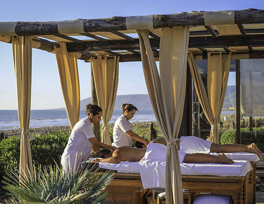 Le bien-être à l’honneur en Hôtel Spa - Paradis Plage Surf, Yoga & Spa Resort