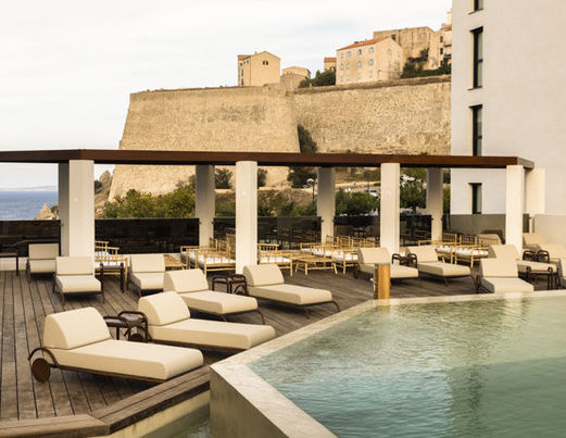 Dépaysement et farniente pour votre séjour en Corse - Hôtel Kasano